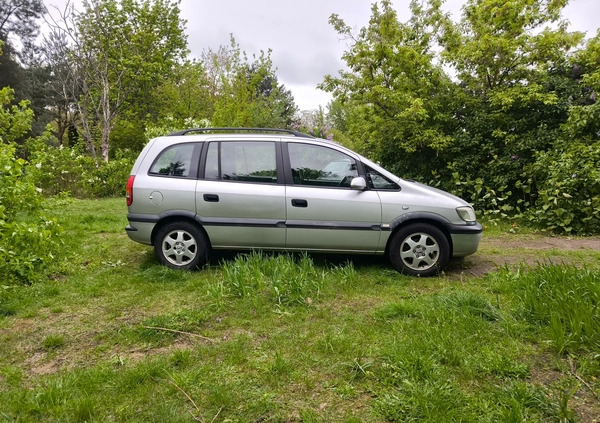 Opel Zafira cena 9000 przebieg: 232629, rok produkcji 2002 z Warszawa małe 301